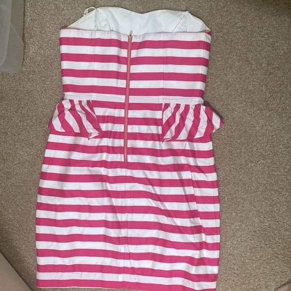 Lilly  Pulitzer size 6 cocktail dress - Picture 2 of 3
